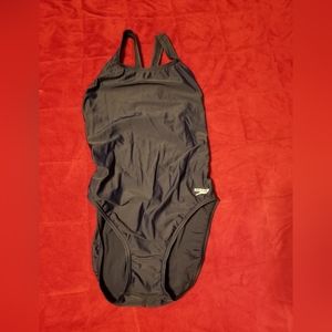 NWT Speedo Swinsuit Size 12/38 Color Dark Blue